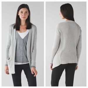 Lululemon VestiganHeathered Medium Grey / Heathered Angel Wing Size 6